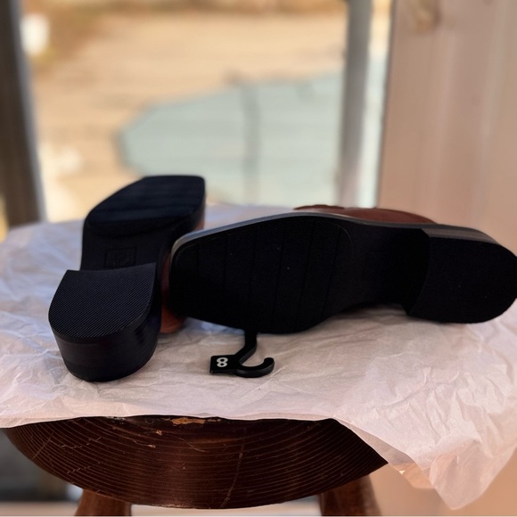 Time & Tru Women's Brown Loafer Mules Size 8 Memory Foam Slip On Gold Hardware - Picture 7 of 14